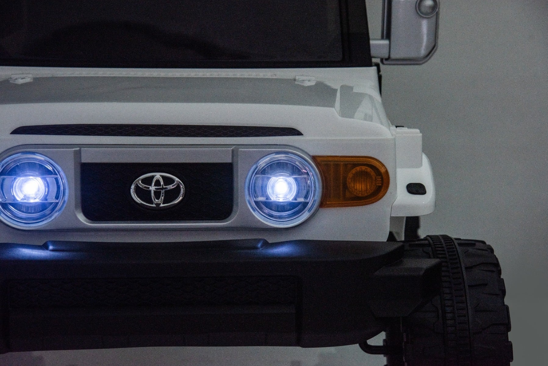 Toyota FJ Cruiser 24V – Voiture électrique enfant 2 places | Blanc