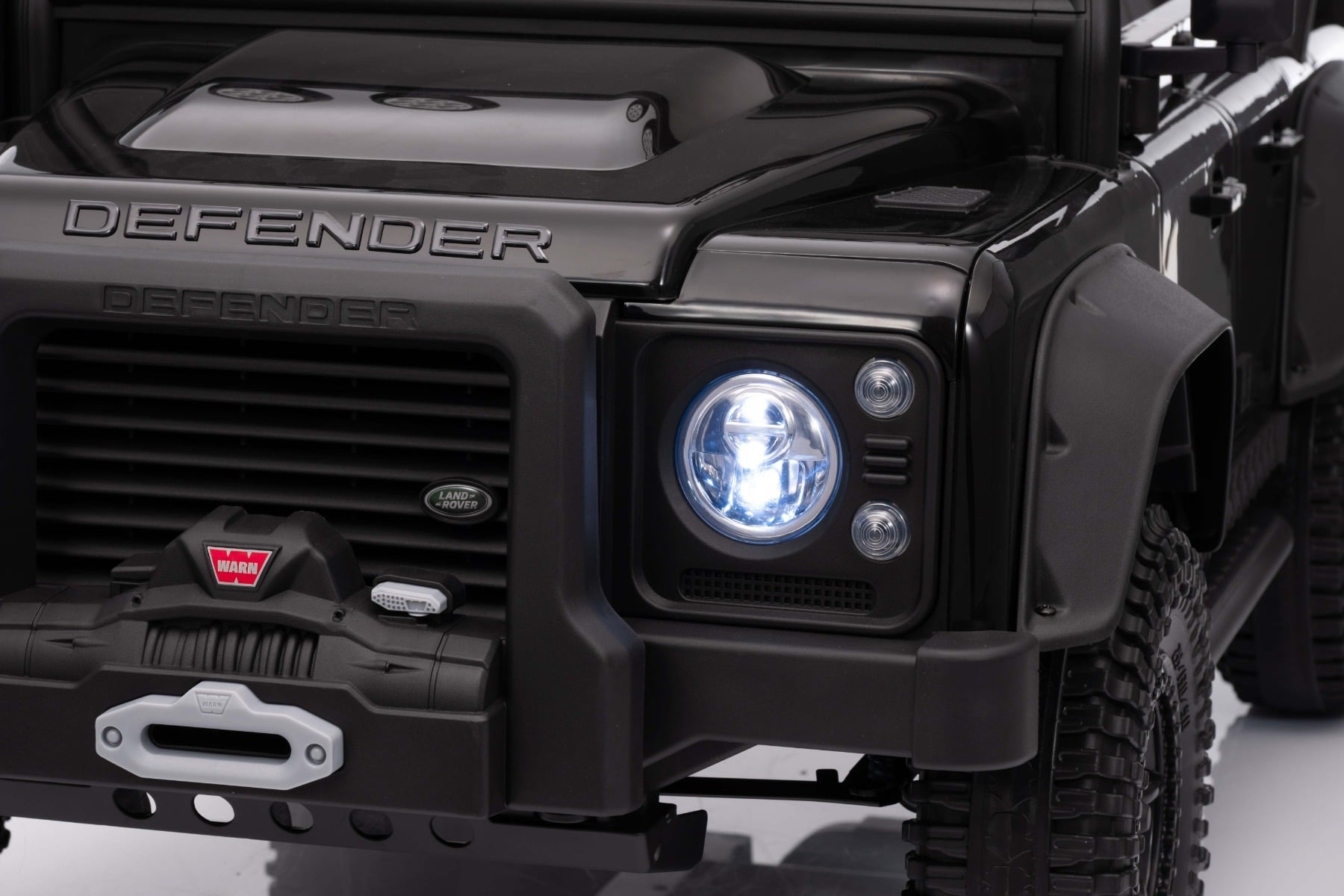 Land Rover Defender 110 SVX 12V – Voiture électrique enfant | Orange
